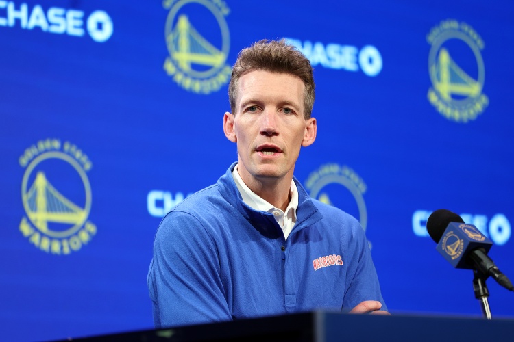 乐鱼登录-邓利维：本赛季阵容22年夺冠后最佳 库巴+波津三核心缺席很难赢球